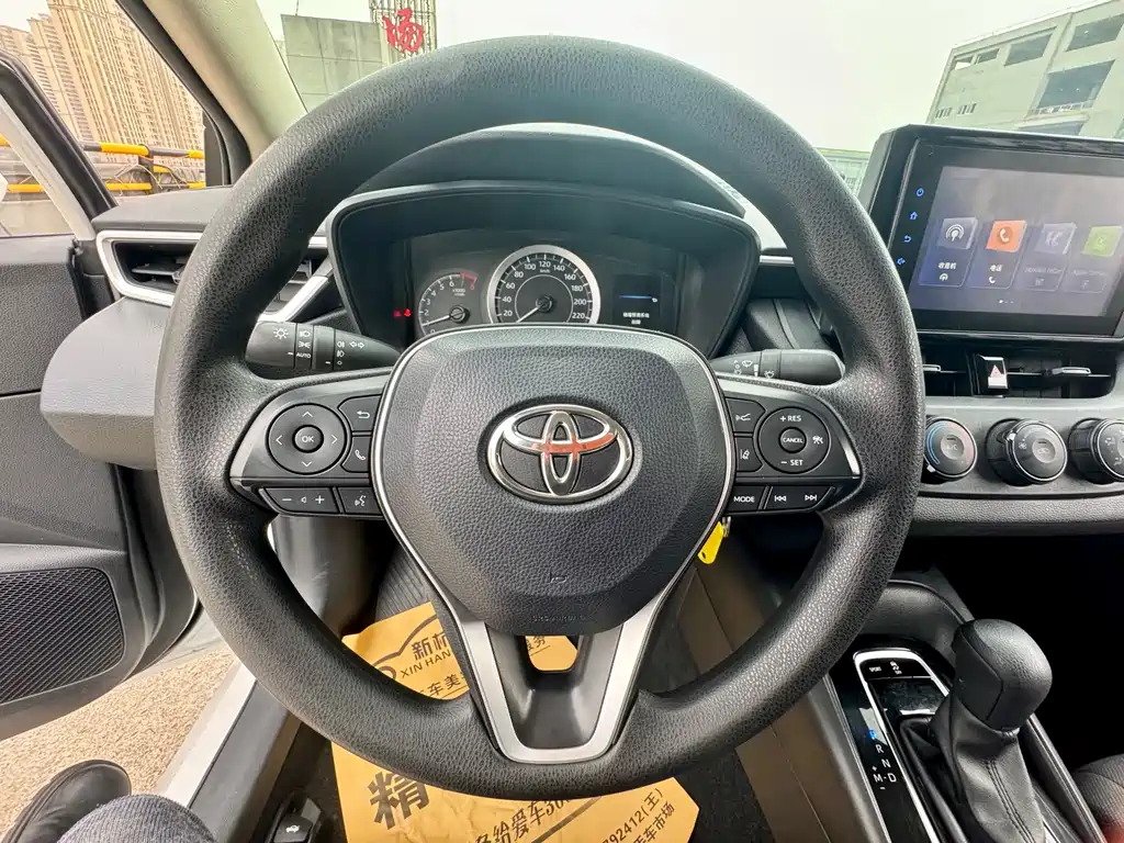 Toyota Corolla 2023 — фото 17