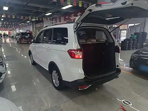 BAIC Changhe M70 2017