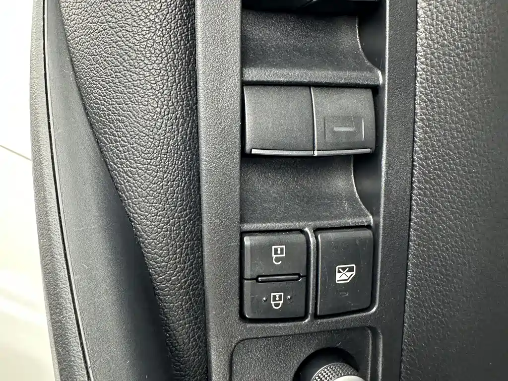 Toyota Corolla 2022 — фото 11