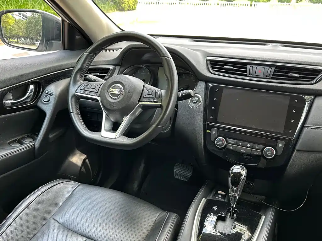 Nissan X-Trail 2019 — фото 13