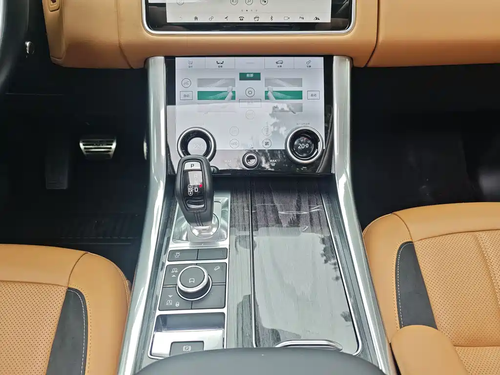 Land Rover Sport 2022 — фото 19