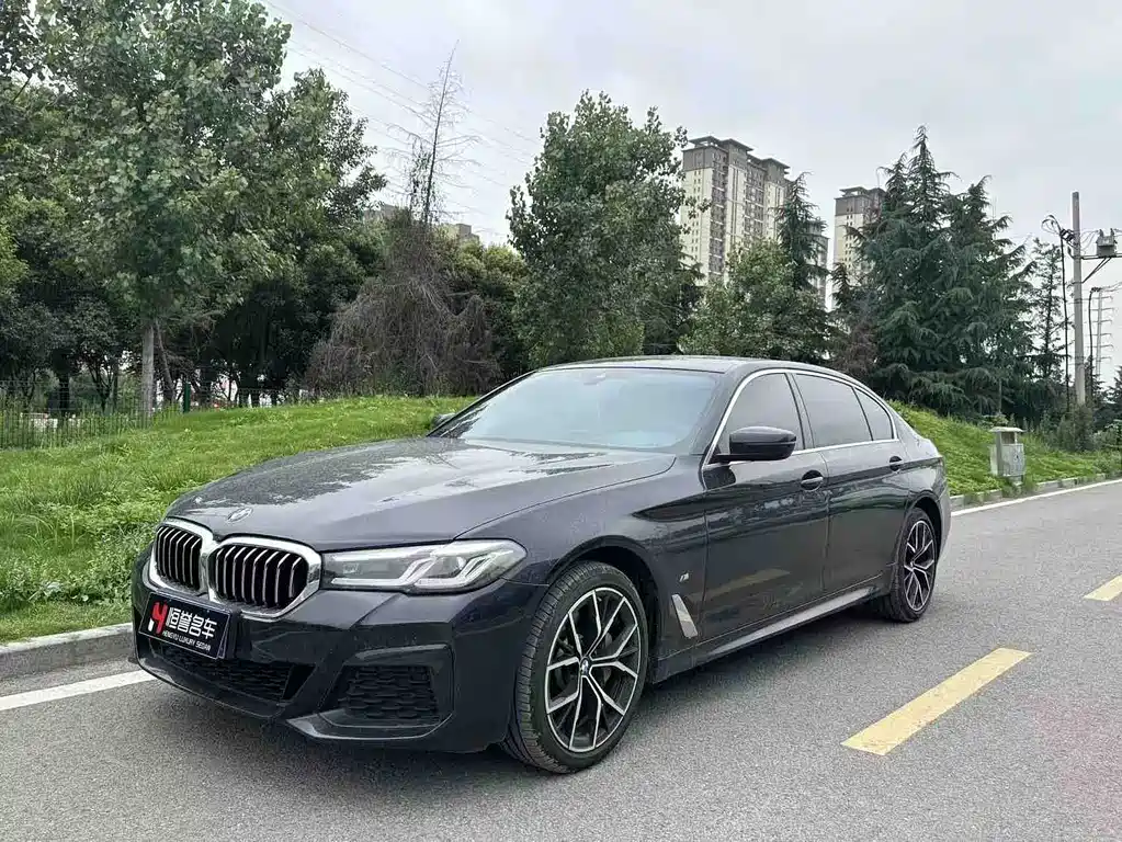 BMW 5 Series 2023