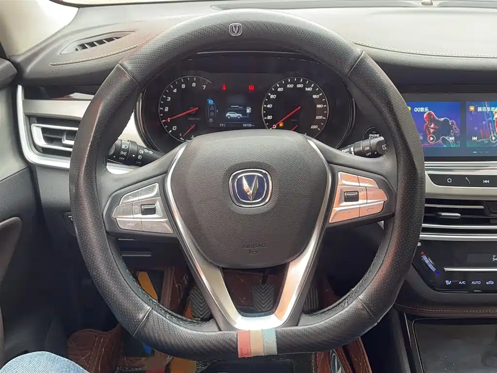 Changan CS35PLUS 2019 — фото 3