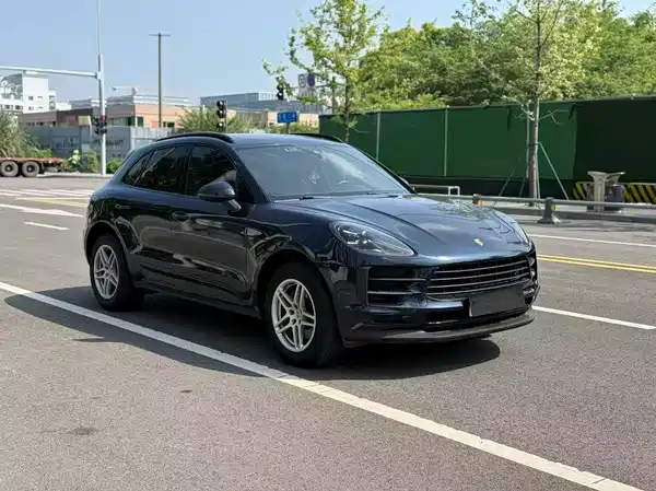 Porsche Macan 2016