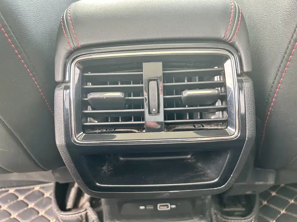 Skoda Korok 2023 — фото 15