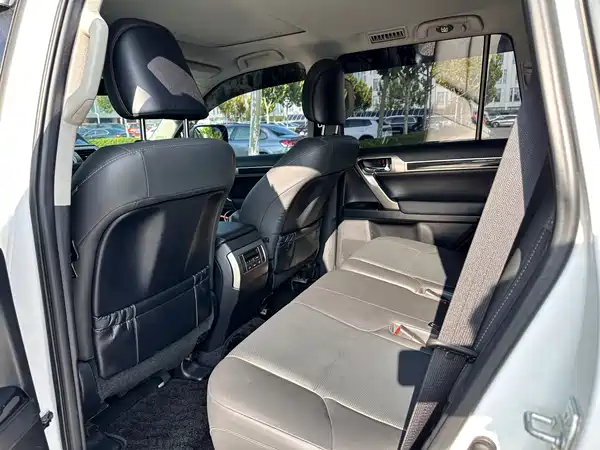 Lexus GX 2017