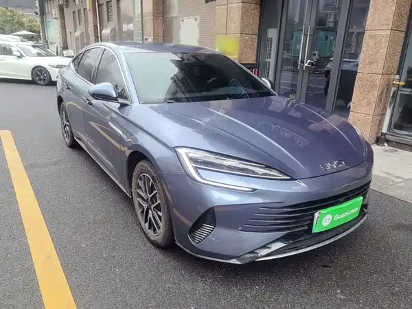 BYD Seal 07 DM-i 2025