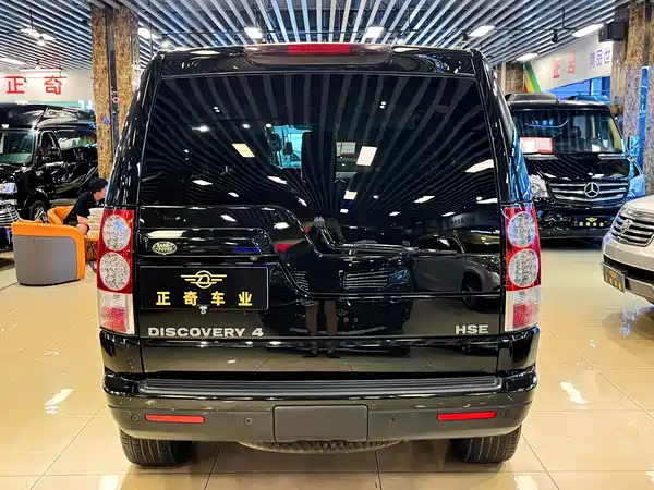 Land Rover Discovery 2010