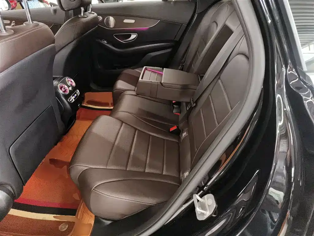 Mercedes-Benz GLC 2021 — фото 16