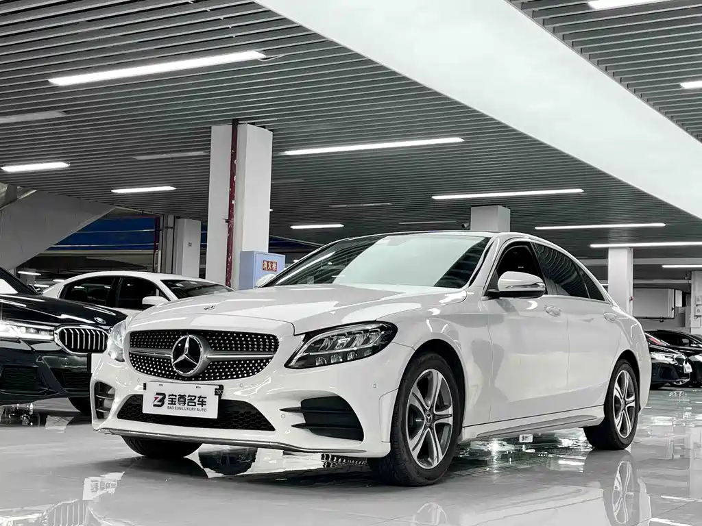 Mercedes-Benz C-Class 2020 — фото 1
