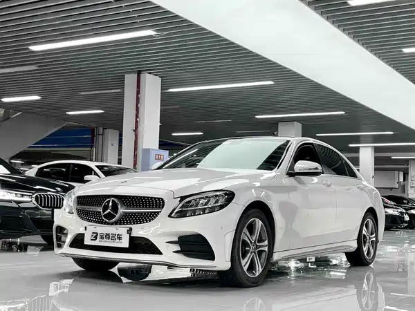 Mercedes-Benz C-Class 2020