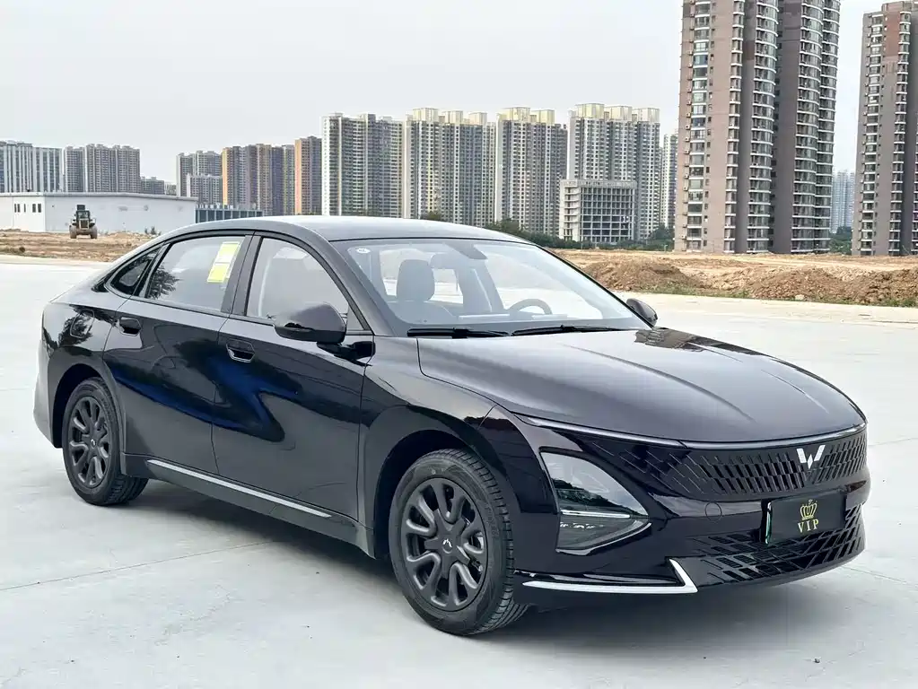 Wuling Starlight 2025