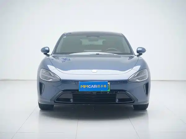 Xiaomi SU7 2024