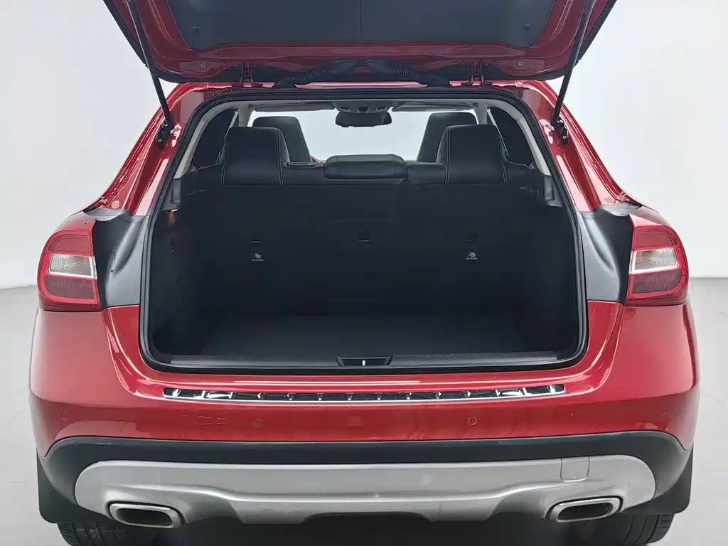 Mercedes-Benz GLA 2016 — фото 16