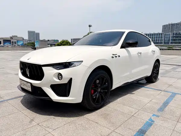 Maserati Levante 2021