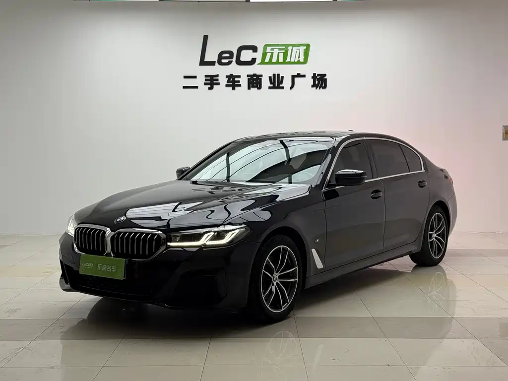 BMW 5 Series 2023