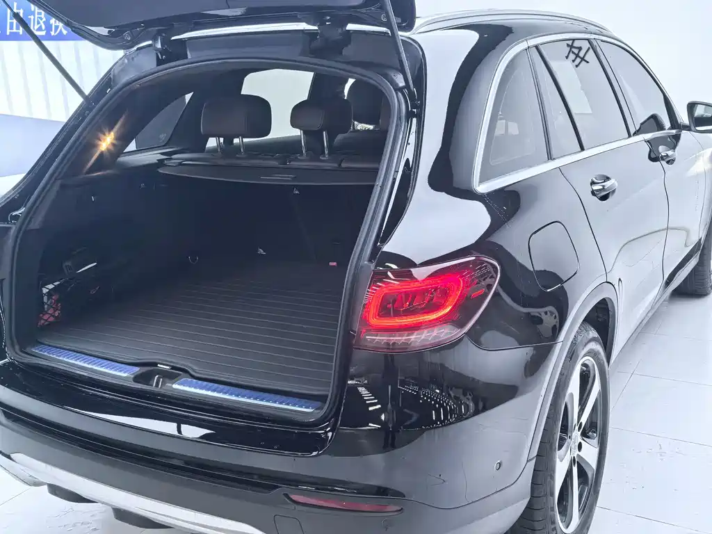 Mercedes-Benz GLC 2021 — фото 8