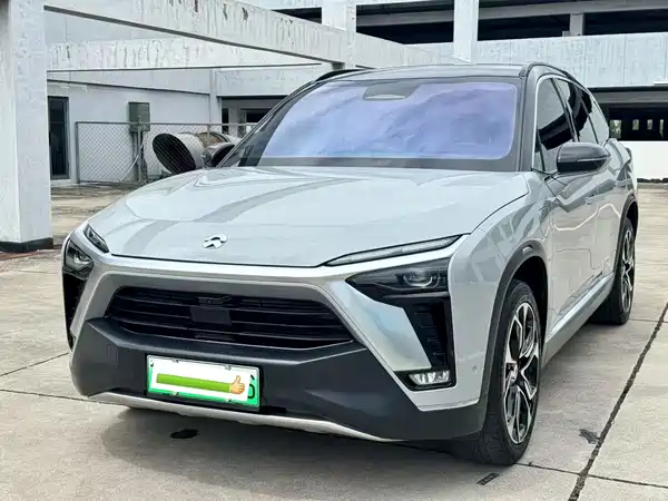 NIO ES8 2022