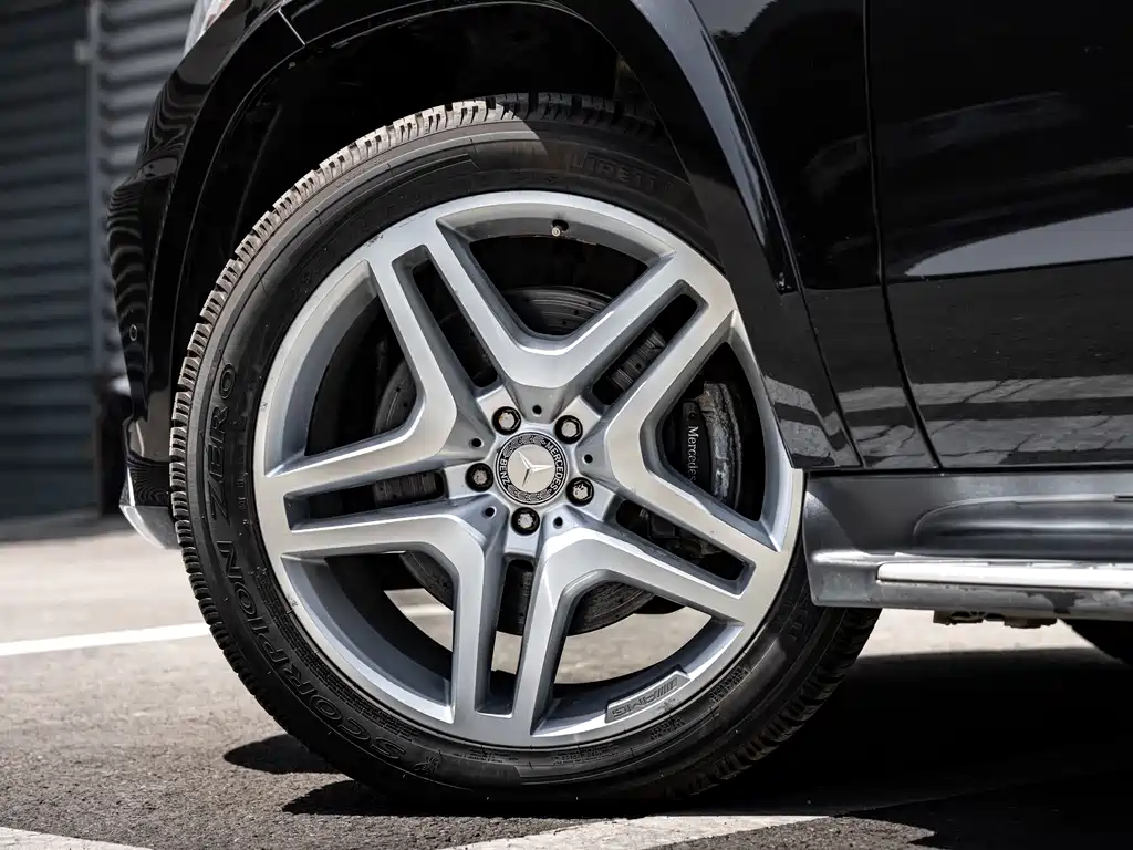 Mercedes-Benz GL-Class 2014 — фото 4