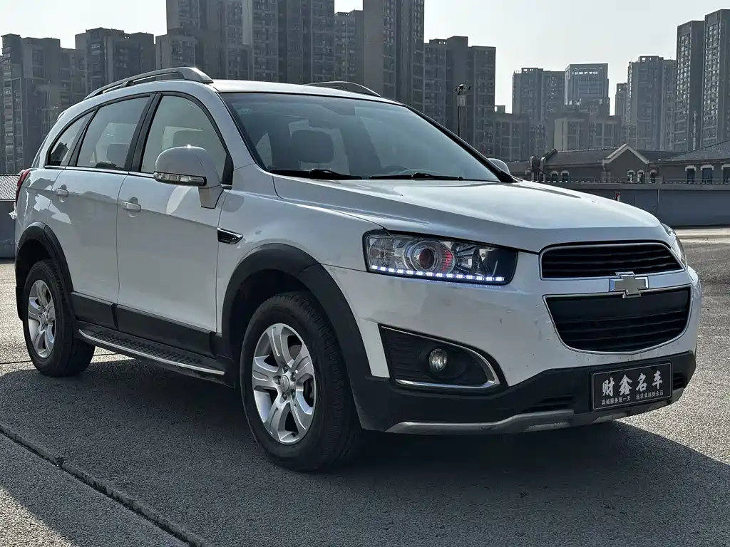 Chevrolet Captiva 2016 — фото 3