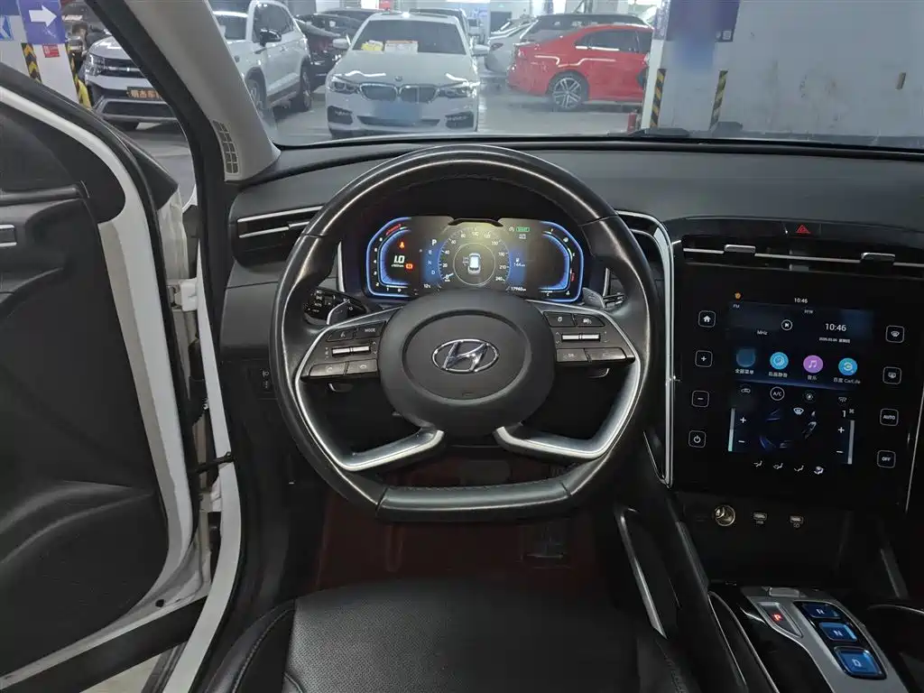 Hyundai Tucson 2023 — фото 7