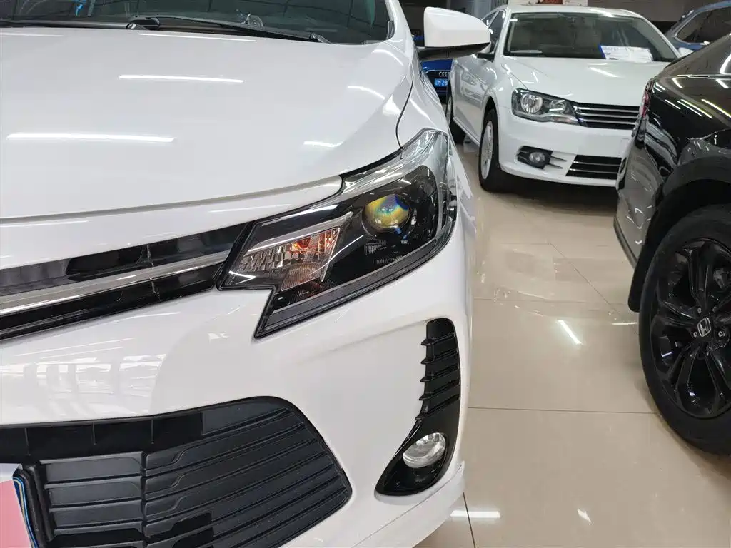 Toyota Vios 2023 — фото 24