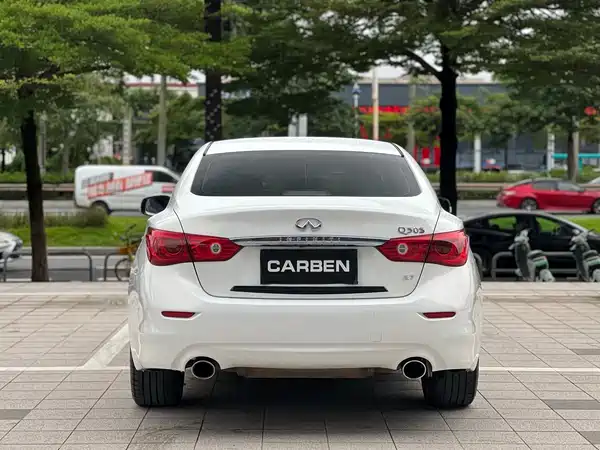 Infiniti Q50 2017