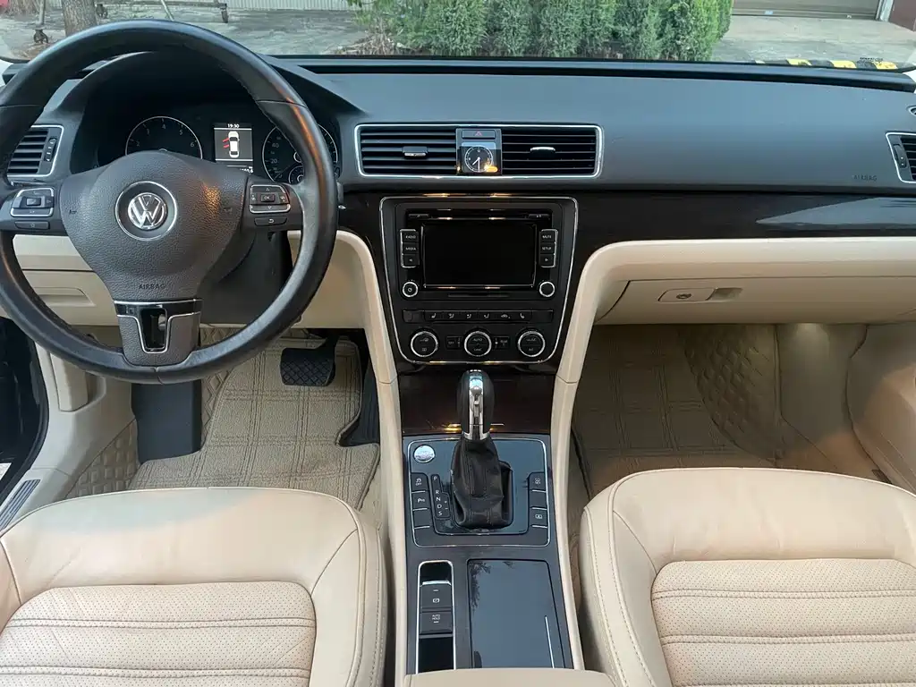 Volkswagen Passat 2015 — фото 6