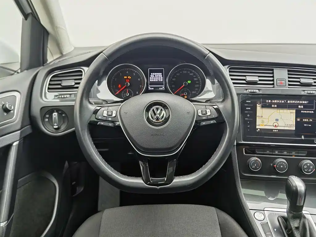 Volkswagen Golf 2020 — фото 11