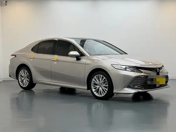 Toyota Camry 2019
