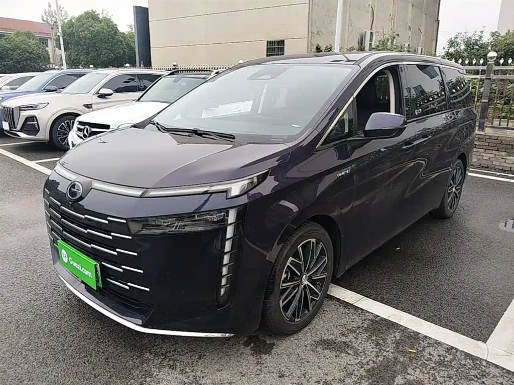 GAC Motor E8 PHEV 2024