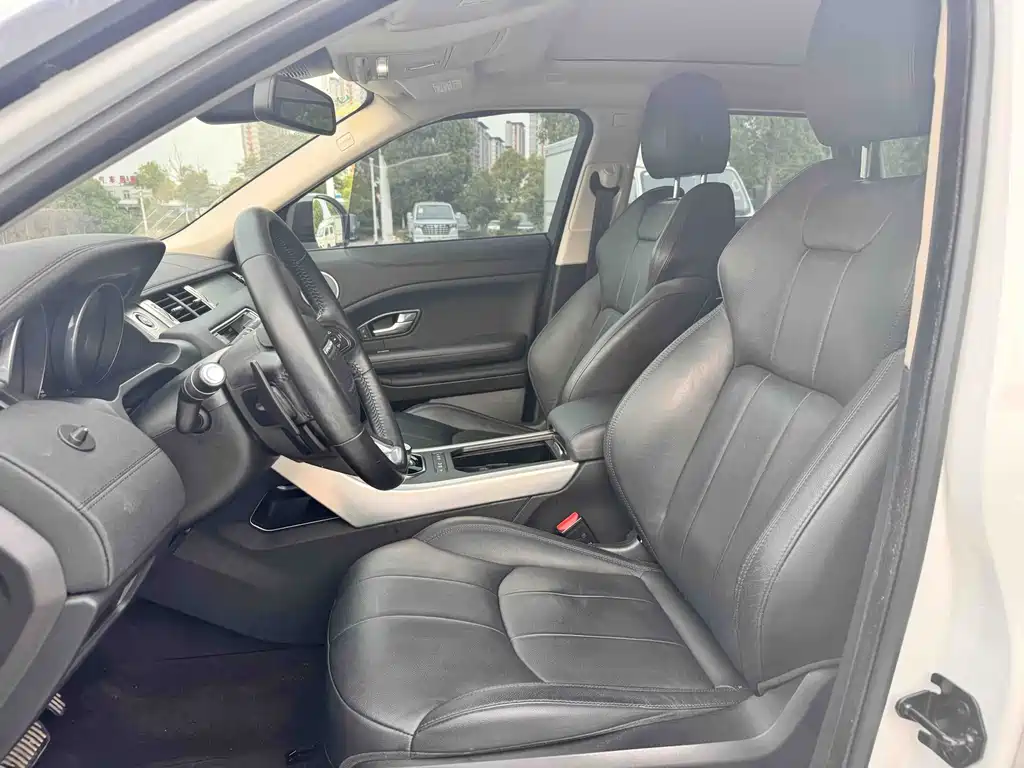 Land Rover Evoque 2017 — фото 10