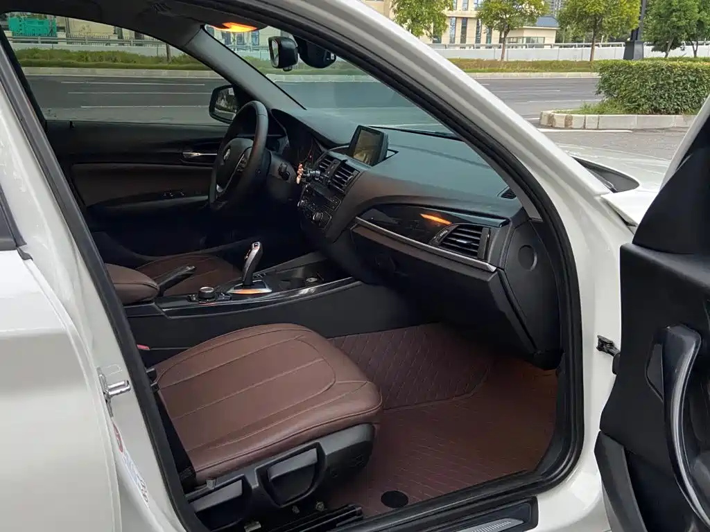 BMW 1 Series 2012