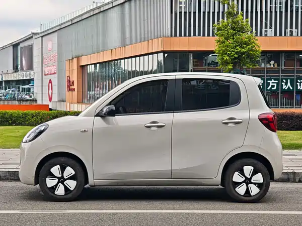 Wuling Hongguang MINIEV 2025