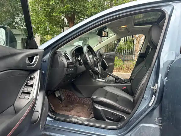Mazda Atenza 2016