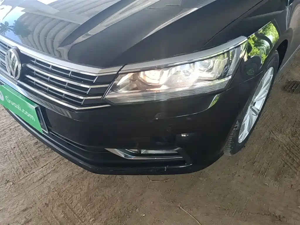 Volkswagen Passat 2018 — фото 24