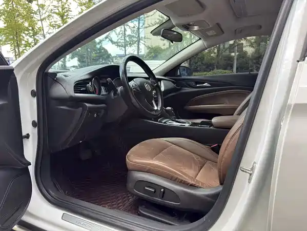 Buick Regal 2019