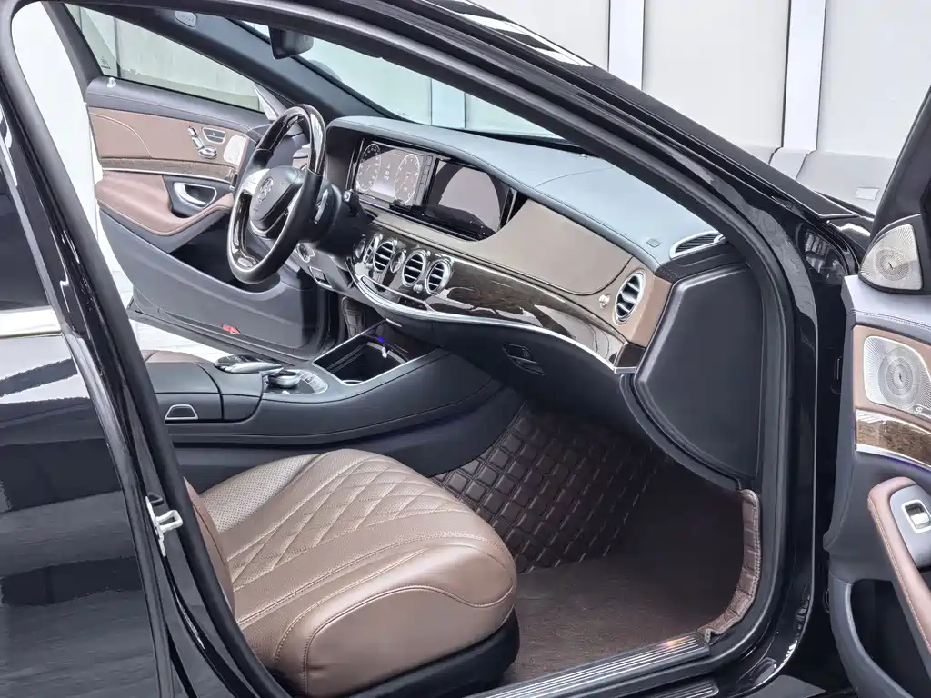 Mercedes-Benz S-Class 2017 — фото 12
