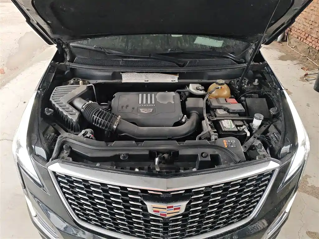Cadillac XT5 2021 — фото 16