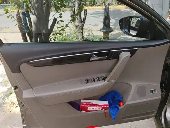 Volkswagen Magotan 2014