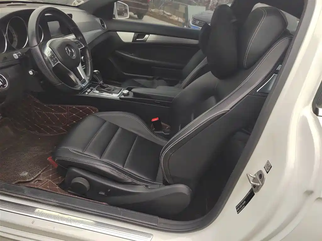 Mercedes-Benz C-Class 2014 — фото 11