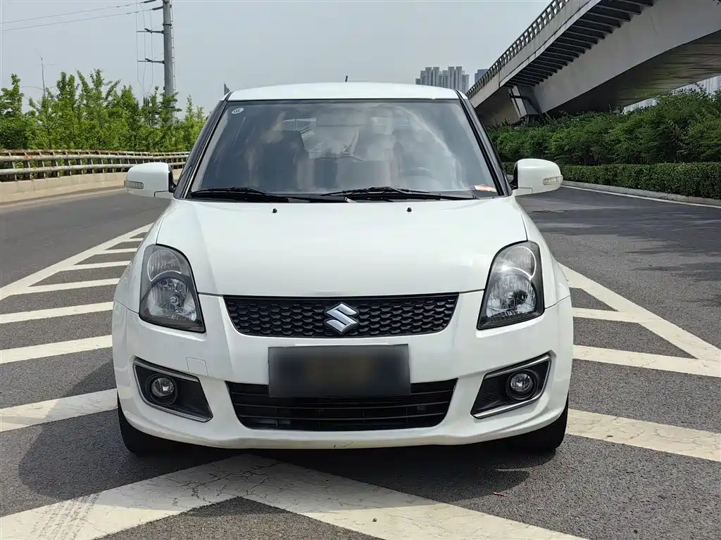 Suzuki Swift 2016 — фото 18