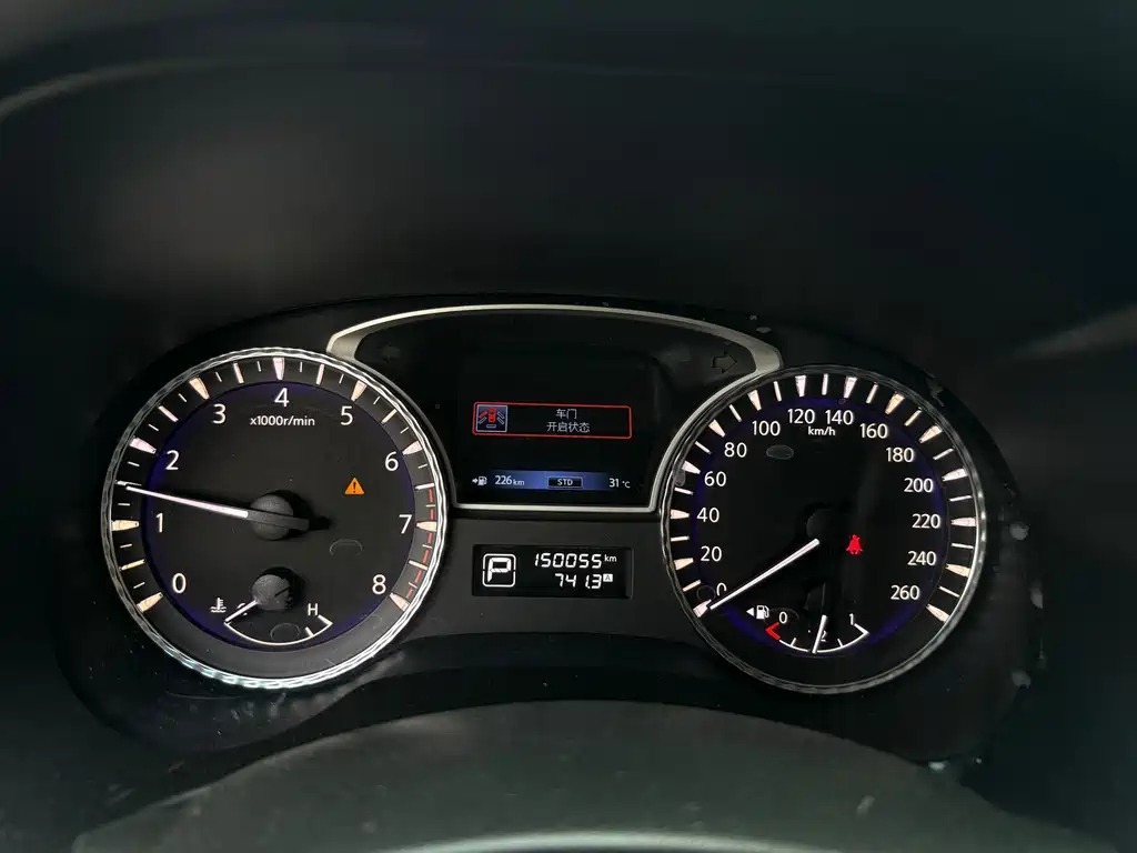 Infiniti JX 2015 — фото 13