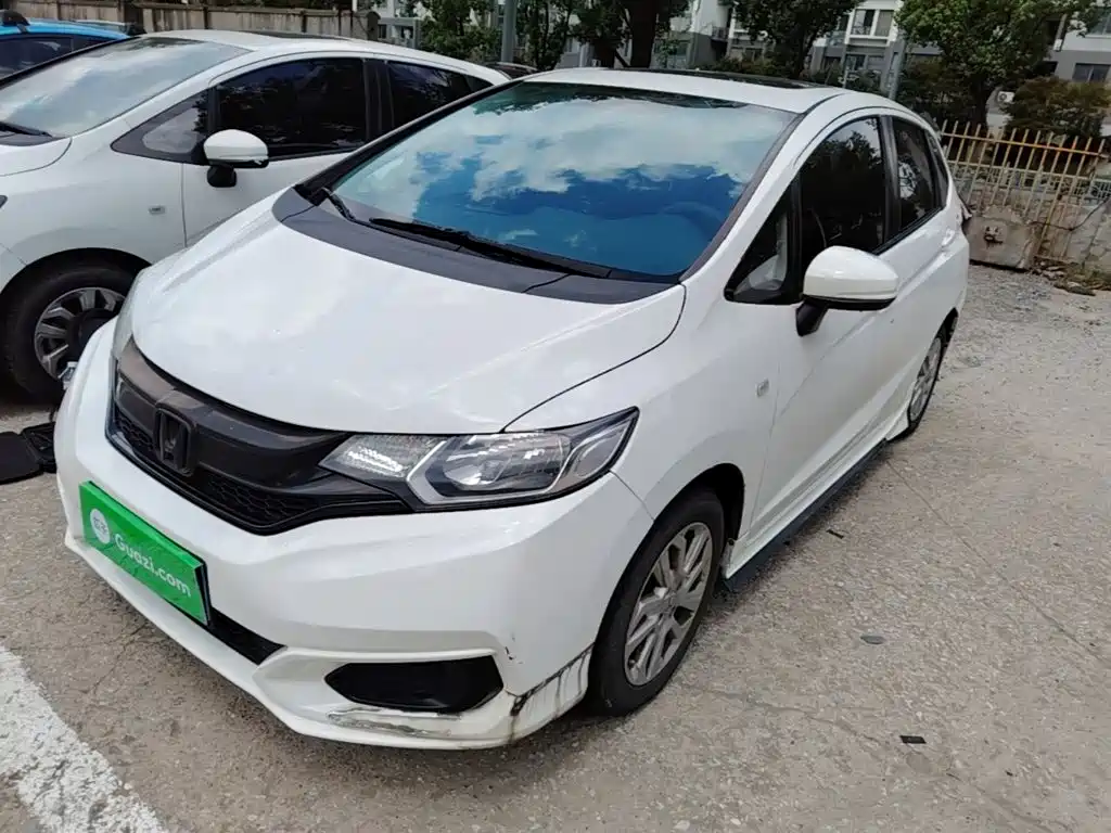 Honda Fit 2019 — фото 2