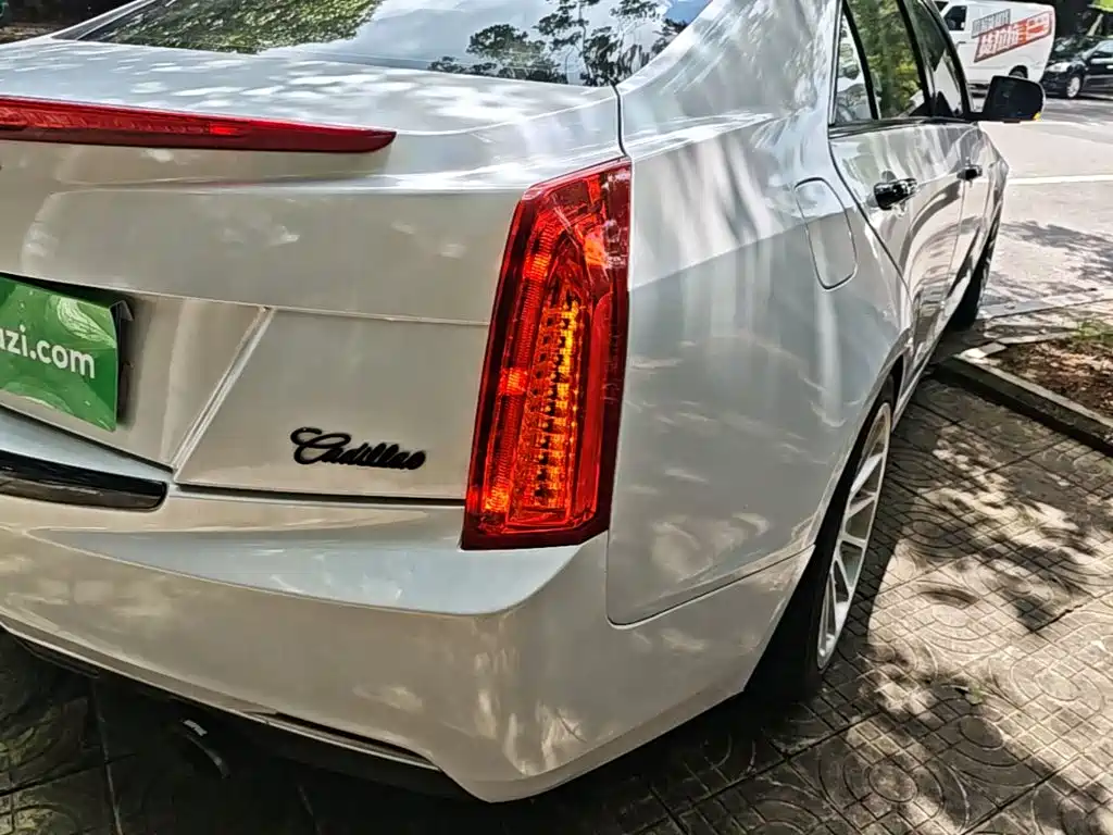 Cadillac ATS-L 2018 — фото 8