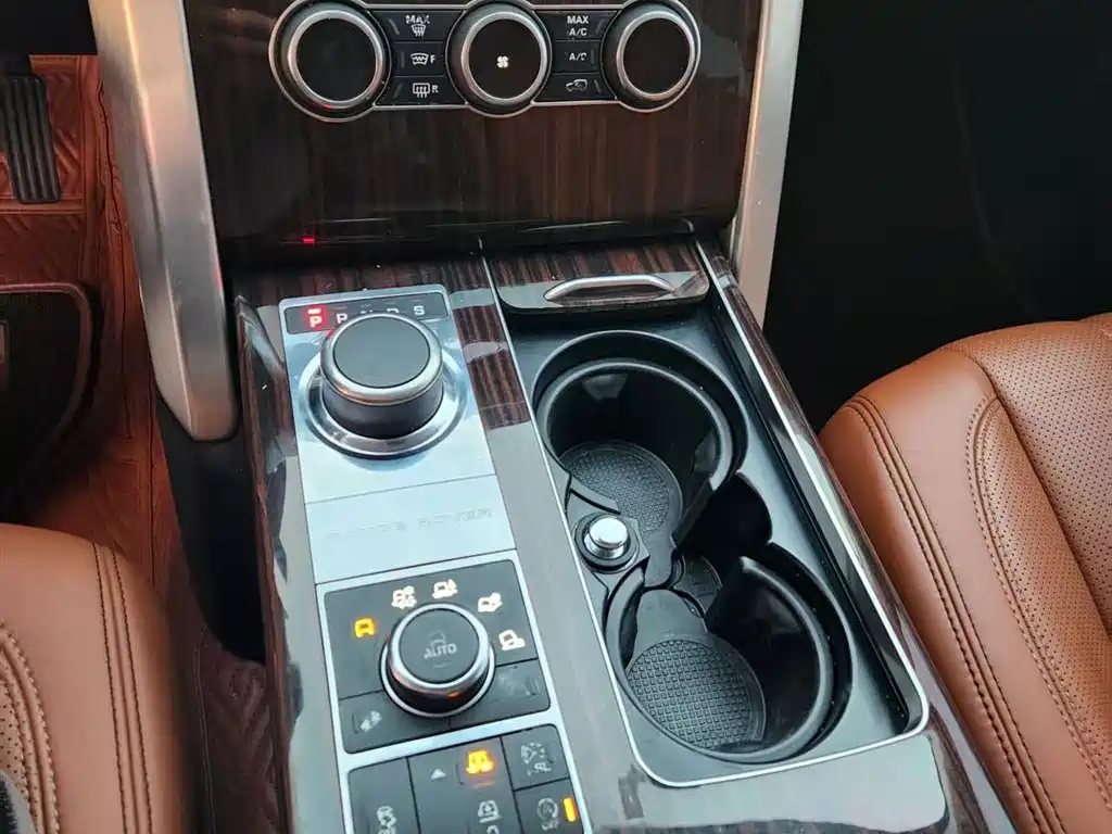 Land Rover Range Rover 2016 — фото 14