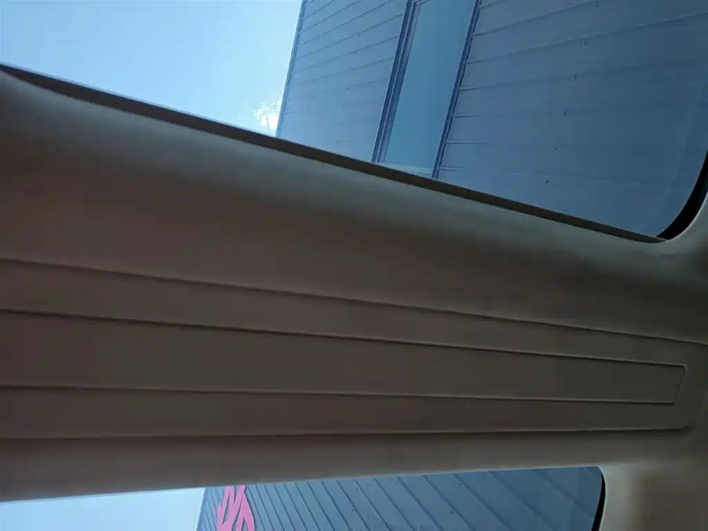 AITO M9 2025 — фото 18
