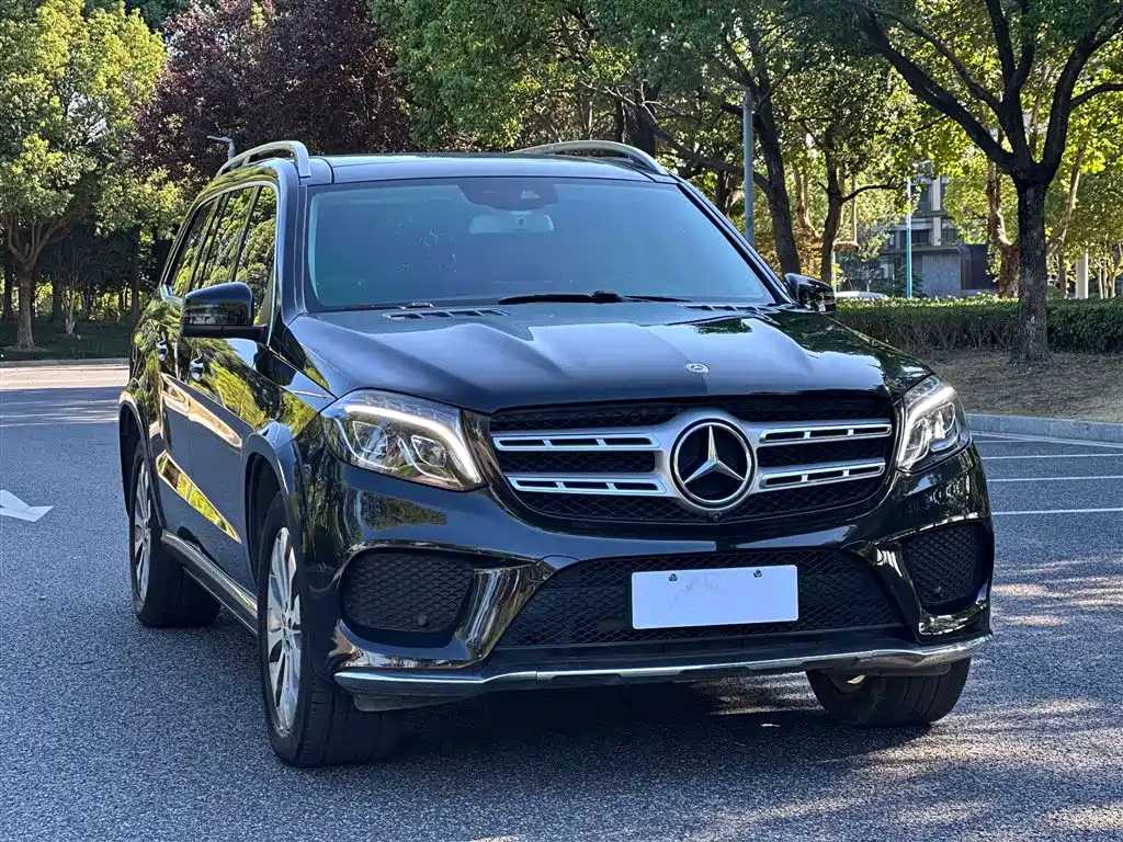 Mercedes-Benz GLS 2018 — фото 2