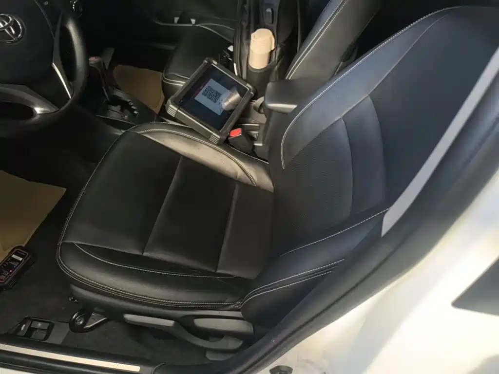 Toyota Yaris L 2021 — фото 15