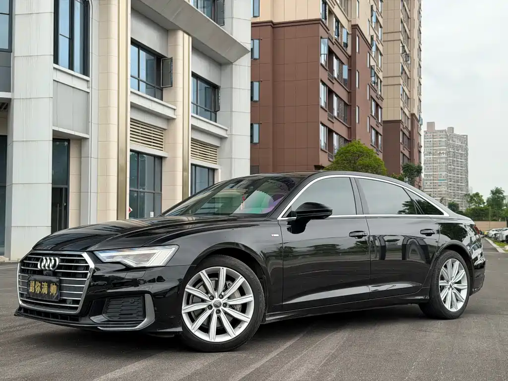 Audi A6L 2021 — фото 1